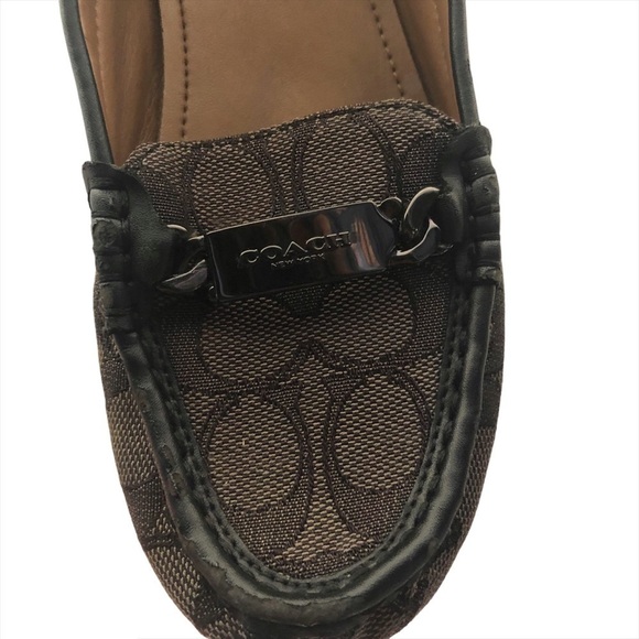 Coach embossed leather Olive loafers - Picture 3 of 10